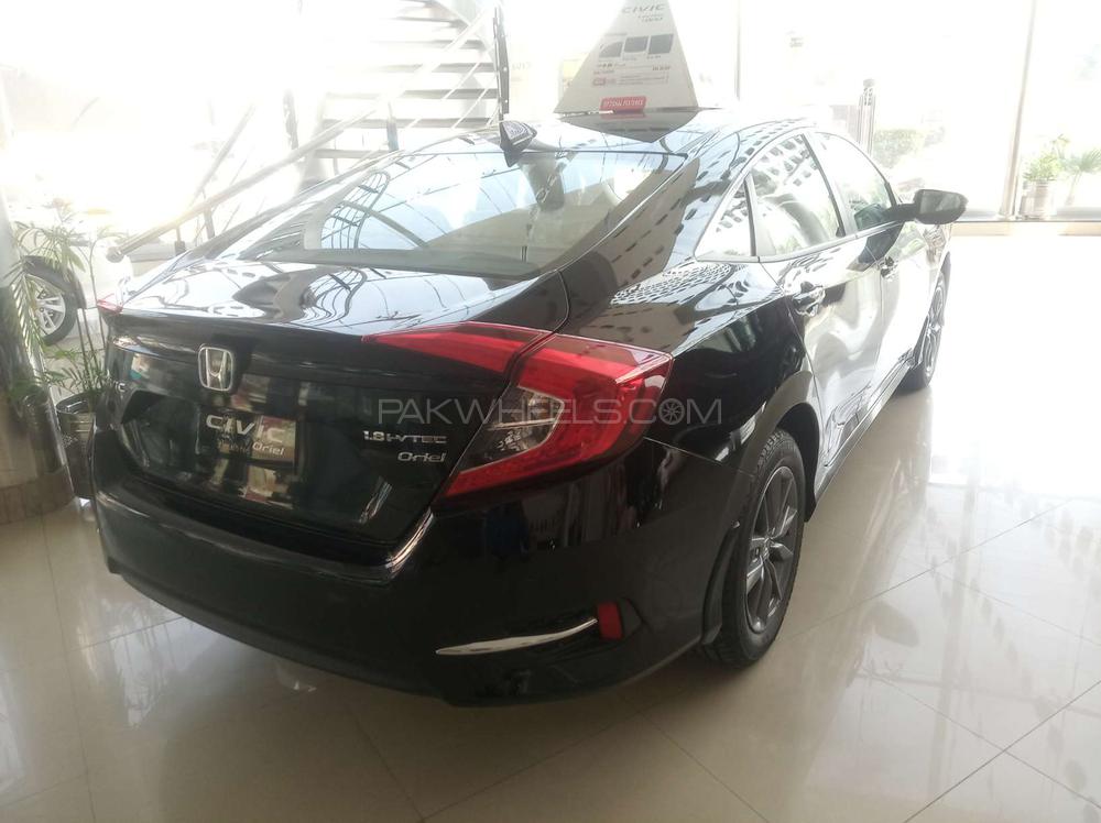 Honda Civic 2019 for Sale in Faisalabad Honda Civic 2019 for Sale in Faisalabad Image-6