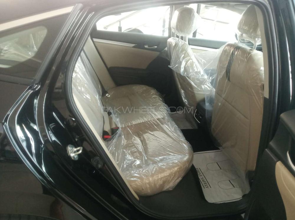 Honda Civic 2019 for Sale in Faisalabad Honda Civic 2019 for Sale in Faisalabad Image-13