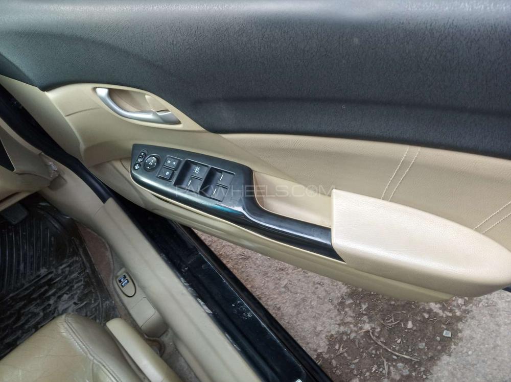 Honda Civic 2015 for Sale in Islamabad Honda Civic 2015 for Sale in Islamabad Image-7