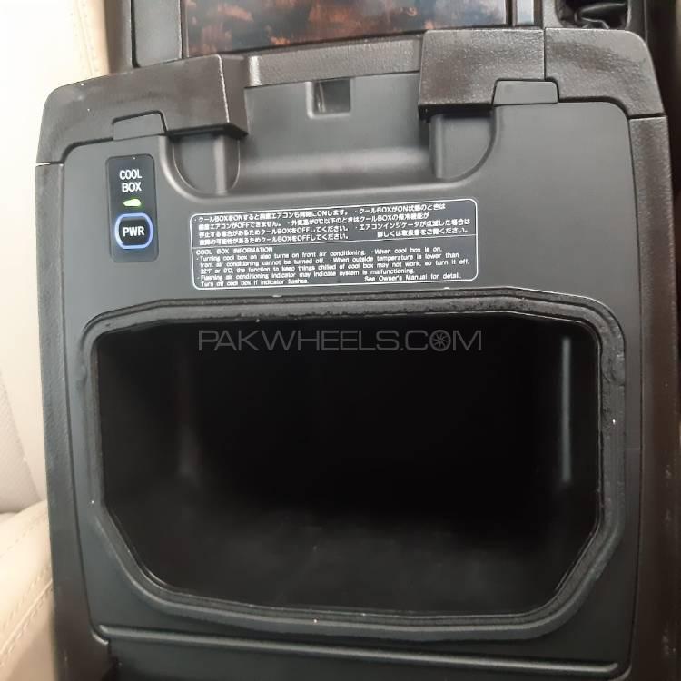 Toyota Land Cruiser 2007 for Sale in Karachi Toyota Land Cruiser 2007 for Sale in Karachi Image-7