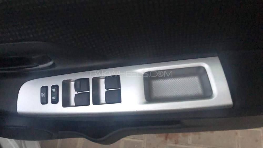 Toyota Vitz 2015 for Sale in Lahore Toyota Vitz 2015 for Sale in Lahore Image-8