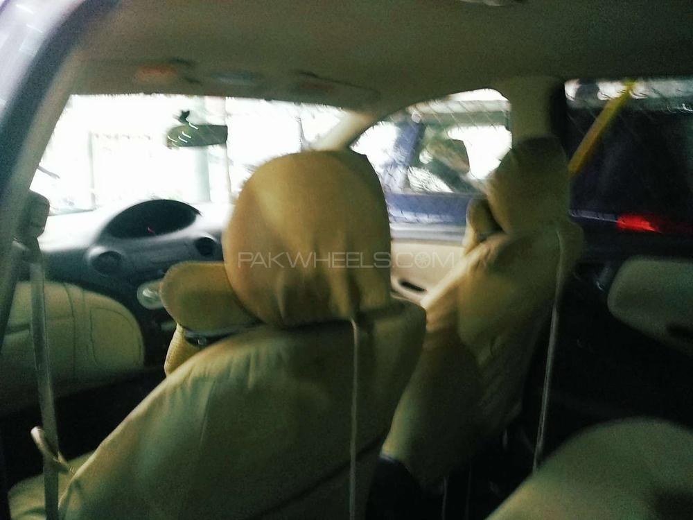 Toyota Vitz 2004 for Sale in Rawalpindi Toyota Vitz 2004 for Sale in Rawalpindi Image-10
