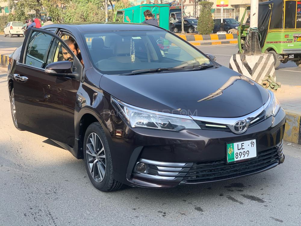 Toyota Corolla 2018 for Sale in Lahore Toyota Corolla 2018 for Sale in Lahore Image-2