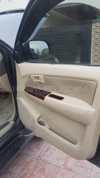 Toyota Hilux 2009 for Sale in Islamabad Toyota Hilux 2009 for Sale in Islamabad Image-4