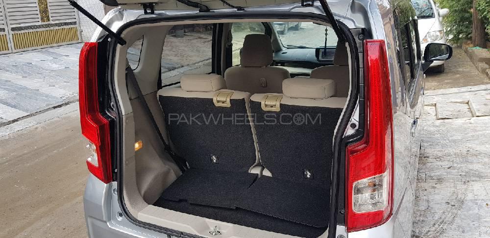 Daihatsu Move 2015 for Sale in Lahore Daihatsu Move 2015 for Sale in Lahore Image-11
