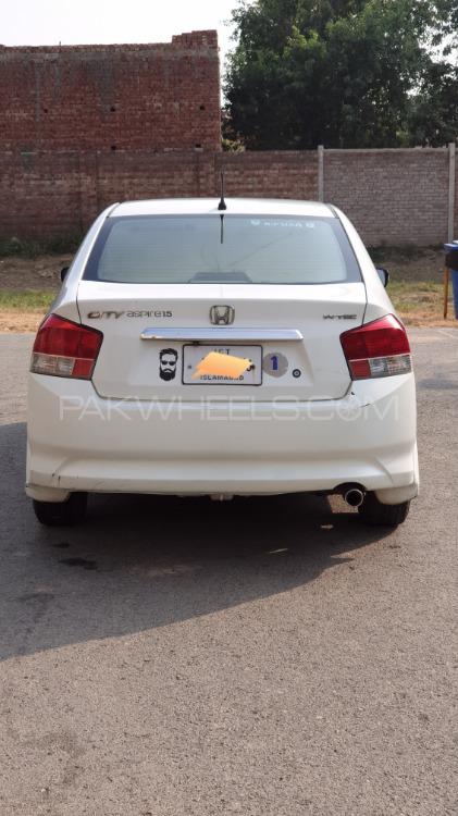 Honda City 2013 for Sale in Lahore Honda City 2013 for Sale in Lahore Image-17