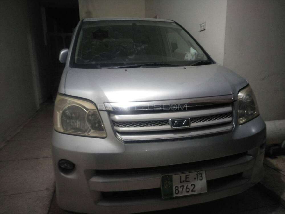 Toyota Noah 2013 for Sale in Lahore Image-1
