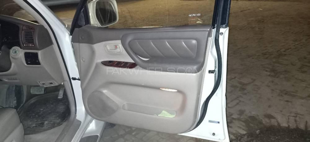 Toyota Land Cruiser 1998 for Sale in Rajanpur Toyota Land Cruiser 1998 for Sale in Rajanpur Image-4