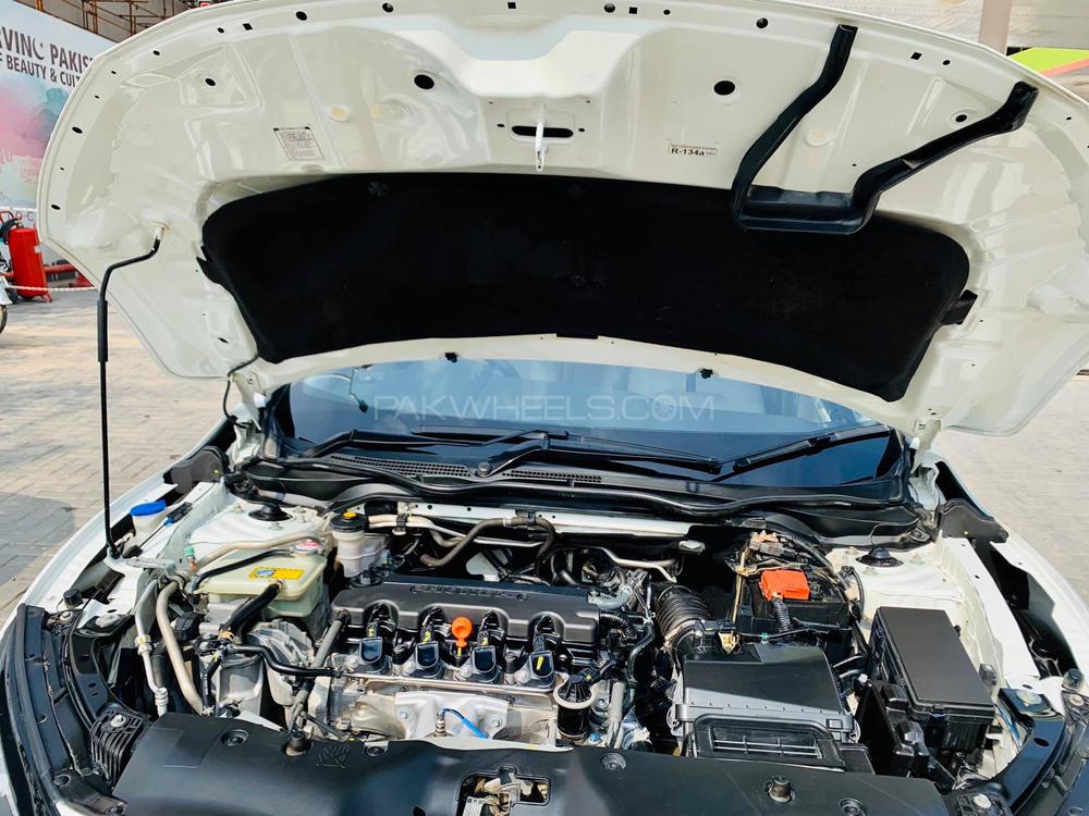 Honda Civic 2018 for Sale in Faisalabad Honda Civic 2018 for Sale in Faisalabad Image-6