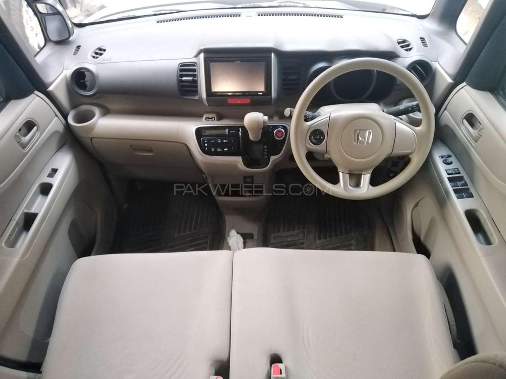 Honda N Box 2014 for Sale in Karachi Honda N Box 2014 for Sale in Karachi Image-9