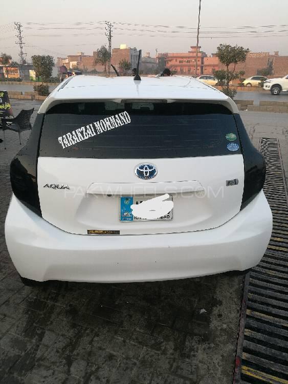 Toyota Aqua 2013 for Sale in Peshawar Toyota Aqua 2013 for Sale in Peshawar Image-12