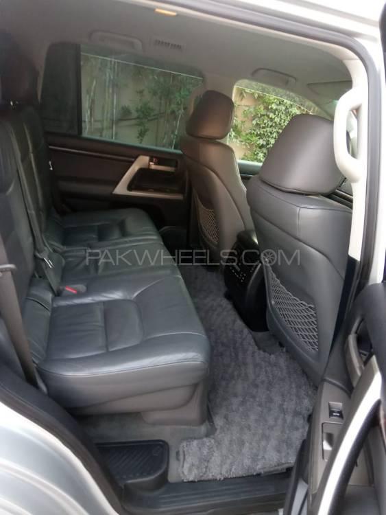 Toyota Land Cruiser 2008 for Sale in Lahore Toyota Land Cruiser 2008 for Sale in Lahore Image-4