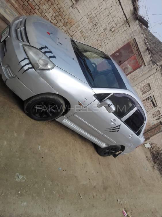سوزوکی لیانا 2006 for Sale in عارف والا سوزوکی لیانا 2006 for Sale in عارف والا Image-11