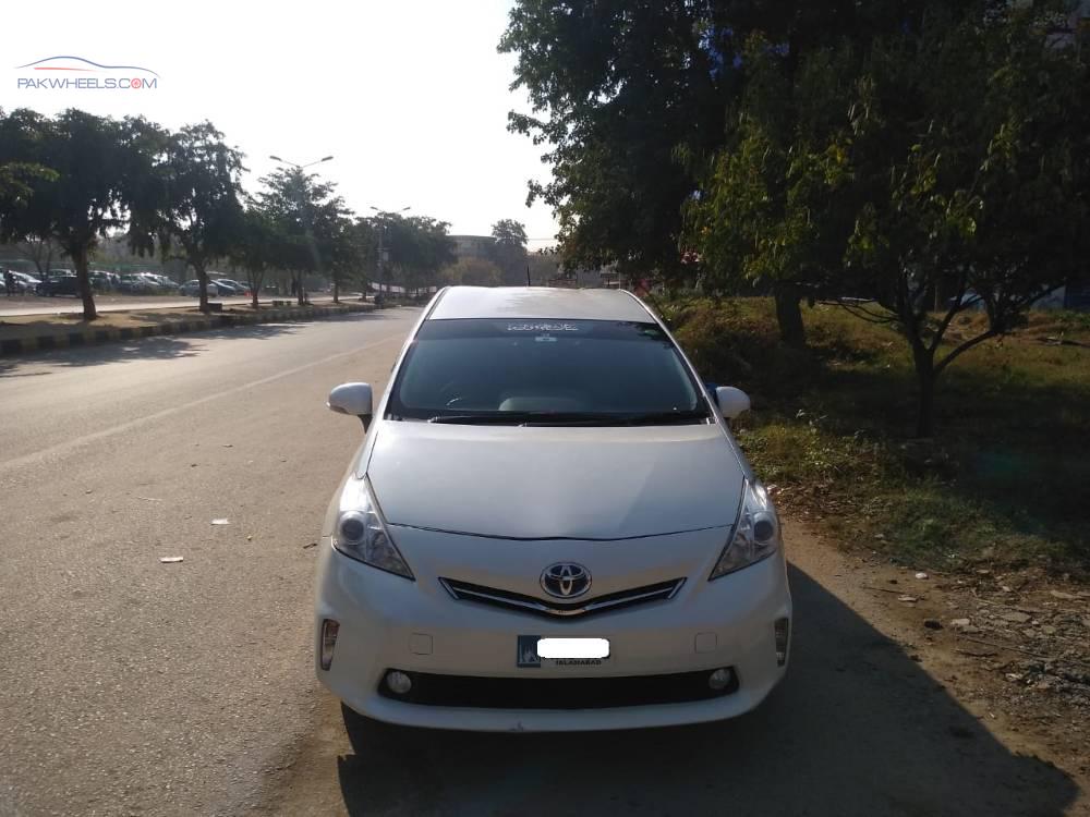 Toyota Prius 2014 for Sale in Islamabad Toyota Prius 2014 for Sale in Islamabad Image-3