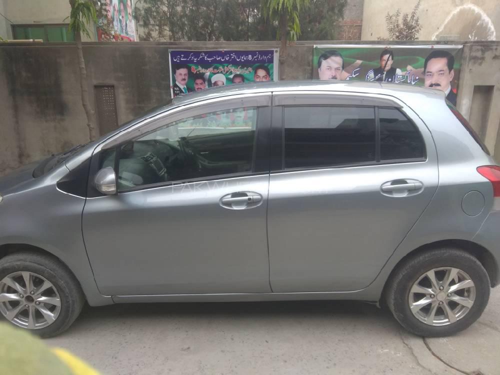 Toyota Vitz 2010 for Sale in Lahore Toyota Vitz 2010 for Sale in Lahore Image-2