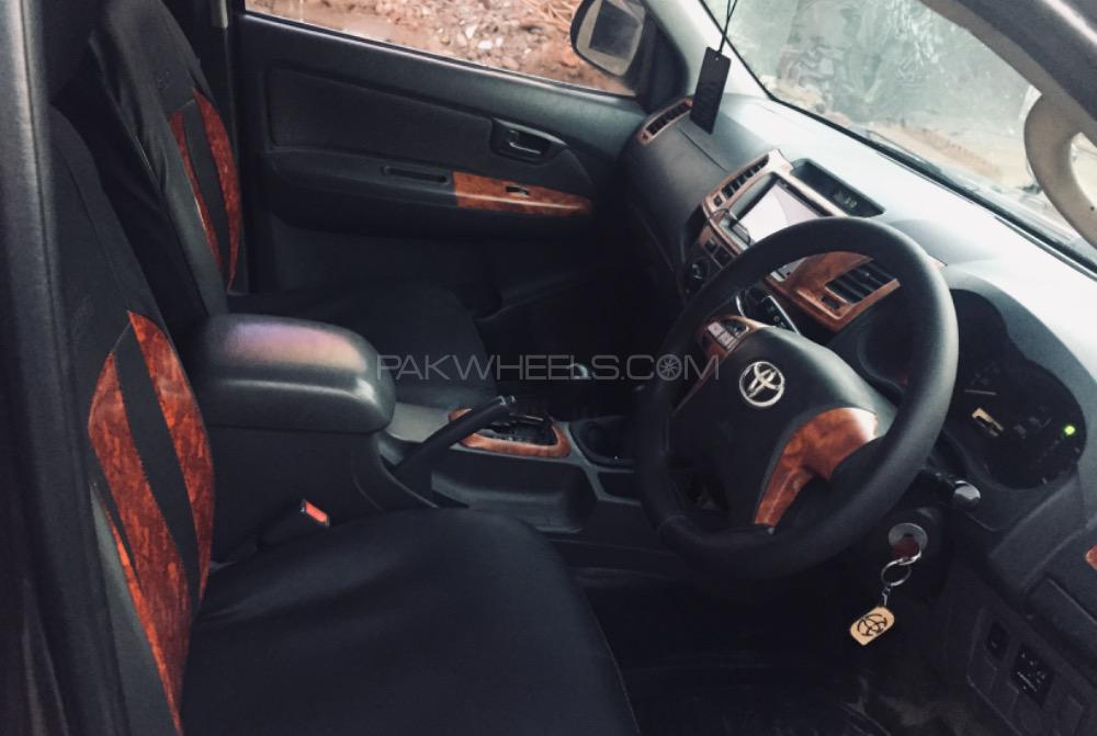 Toyota Hilux 2012 for Sale in Mian Wali Toyota Hilux 2012 for Sale in Mian Wali Image-2