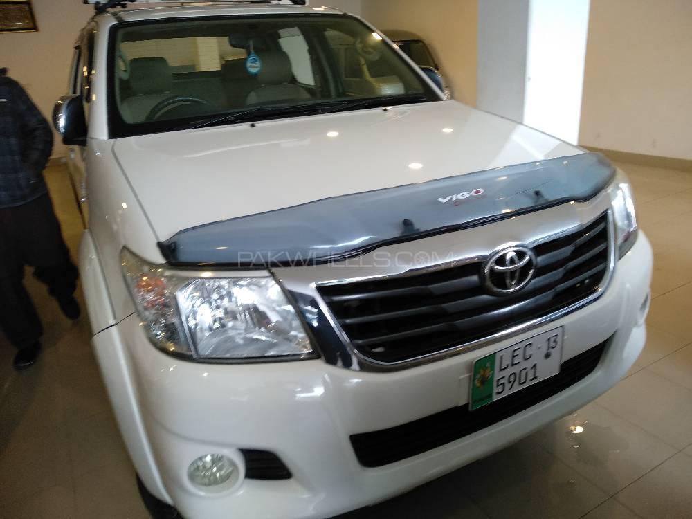Toyota Hilux 2013 for Sale in Bahawalpur Image-1