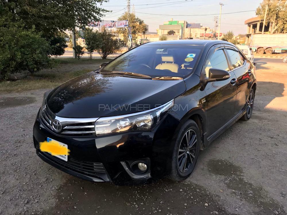 Toyota Corolla 2015 for Sale in Sadiqabad Toyota Corolla 2015 for Sale in Sadiqabad Image-2