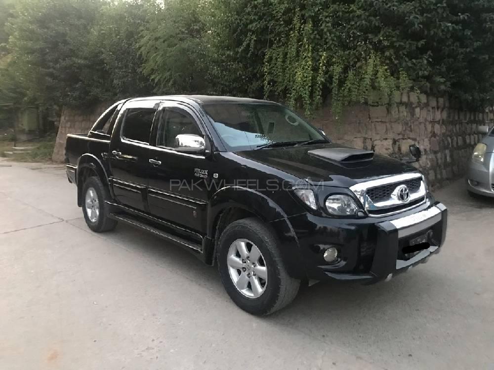 Toyota Hilux 2008 for Sale in Islamabad Toyota Hilux 2008 for Sale in Islamabad Image-5
