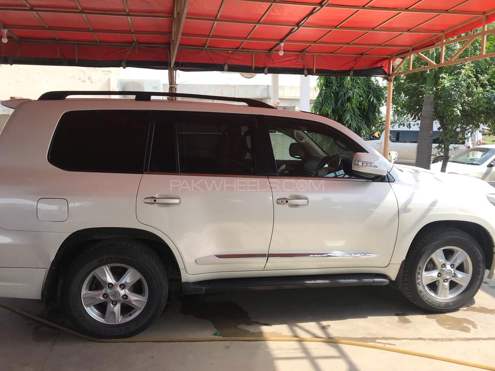 Toyota Land Cruiser 2010 for Sale in Lahore Image-1