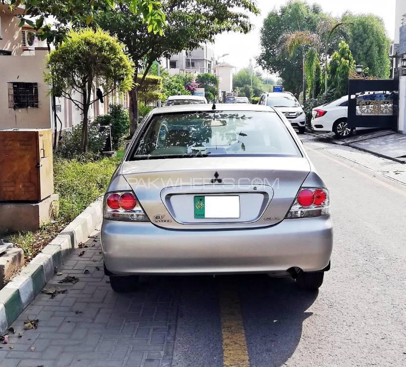 Mitsubishi Lancer 2005 for Sale in Lahore Mitsubishi Lancer 2005 for Sale in Lahore Image-5