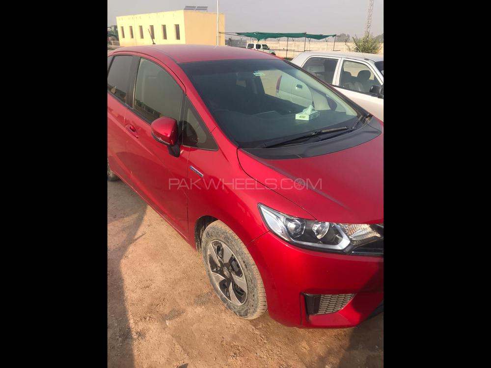 Honda Fit 2016 for Sale in Wah cantt Image-1