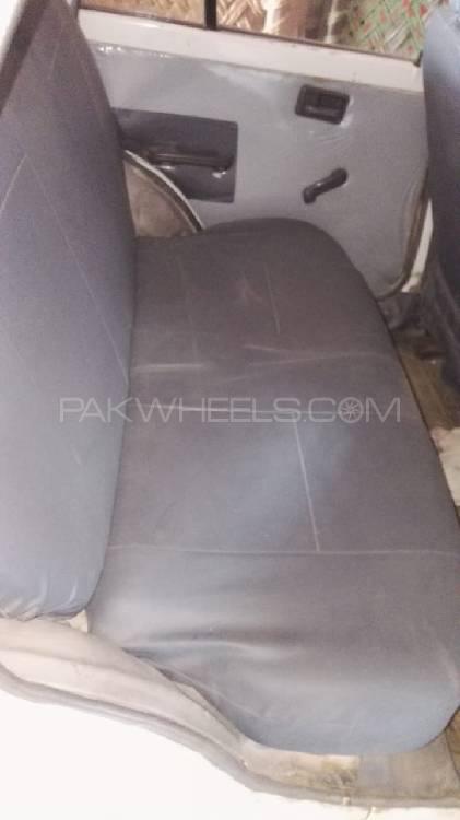 Suzuki Mehran 2005 for Sale in Mandi bahauddin Suzuki Mehran 2005 for Sale in Mandi bahauddin Image-3