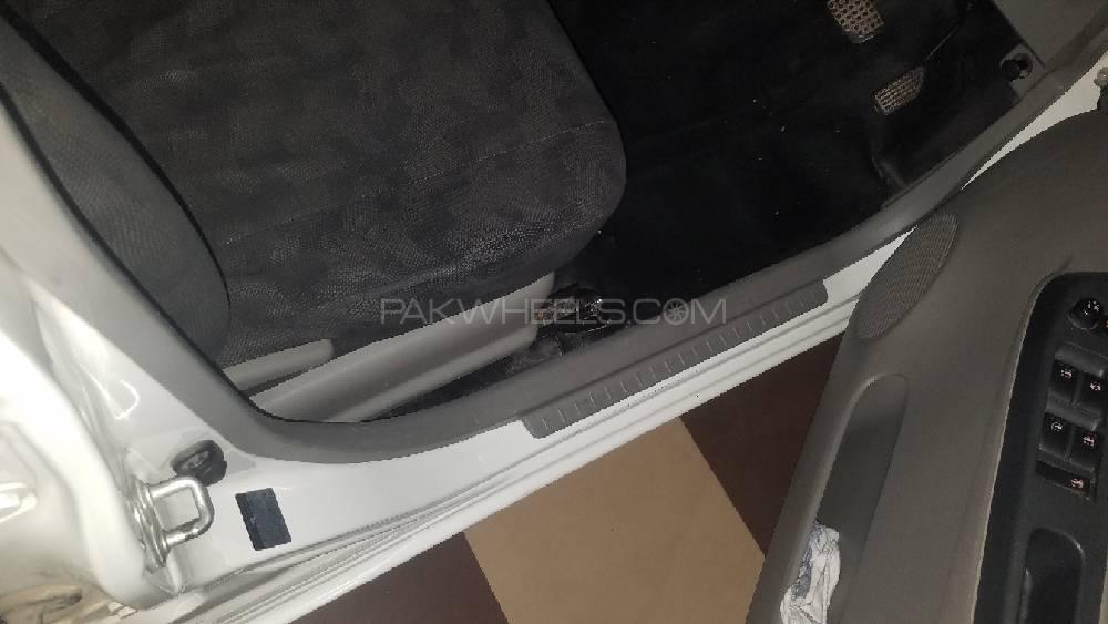 ڈائیہاتسو میرا 2012 for Sale in لاہور ڈائیہاتسو میرا 2012 for Sale in لاہور Image-11
