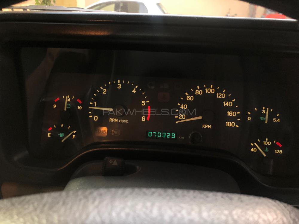 Jeep Wrangler 1999 for Sale in Lahore Jeep Wrangler 1999 for Sale in Lahore Image-17