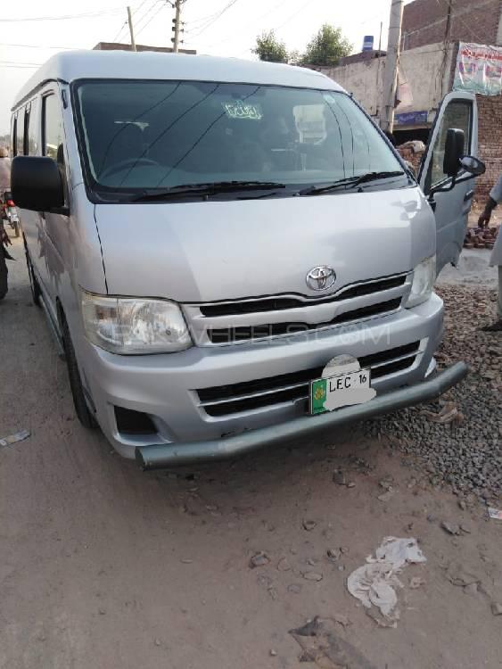 Toyota Hiace 2016 for Sale in Sheikhupura Image-1