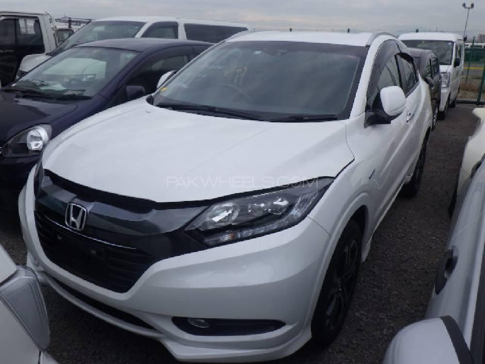 Honda Vezel 2014 for Sale in Karachi Image-1