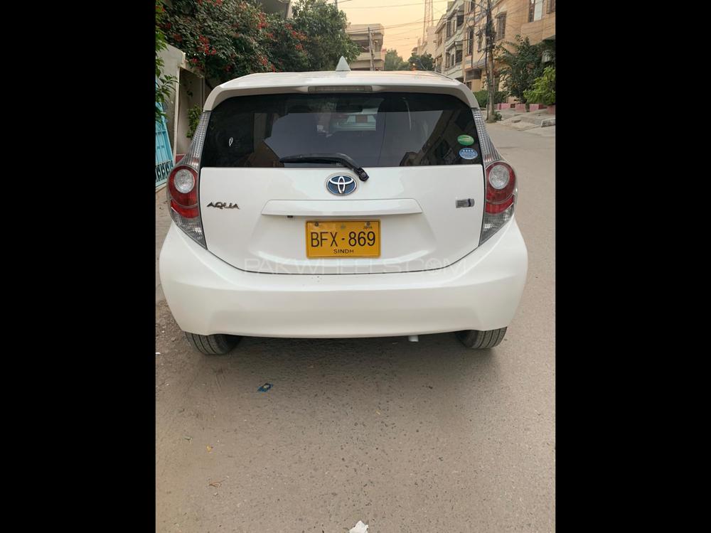 Toyota Aqua 2016 for Sale in Karachi Image-1