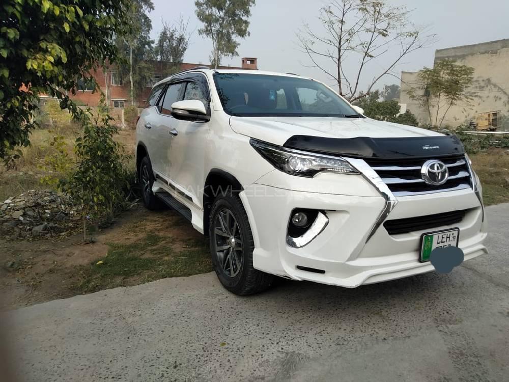 Toyota Fortuner 2017 for Sale in Lahore Toyota Fortuner 2017 for Sale in Lahore Image-3