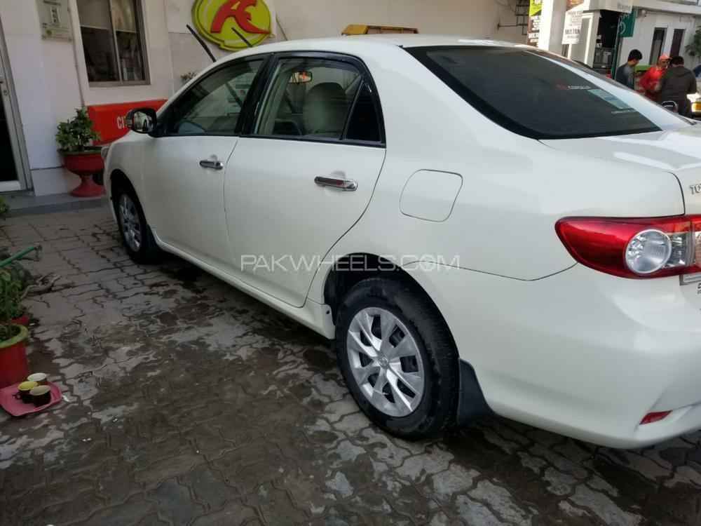 Toyota Corolla 2014 for Sale in Abbottabad Toyota Corolla 2014 for Sale in Abbottabad Image-3