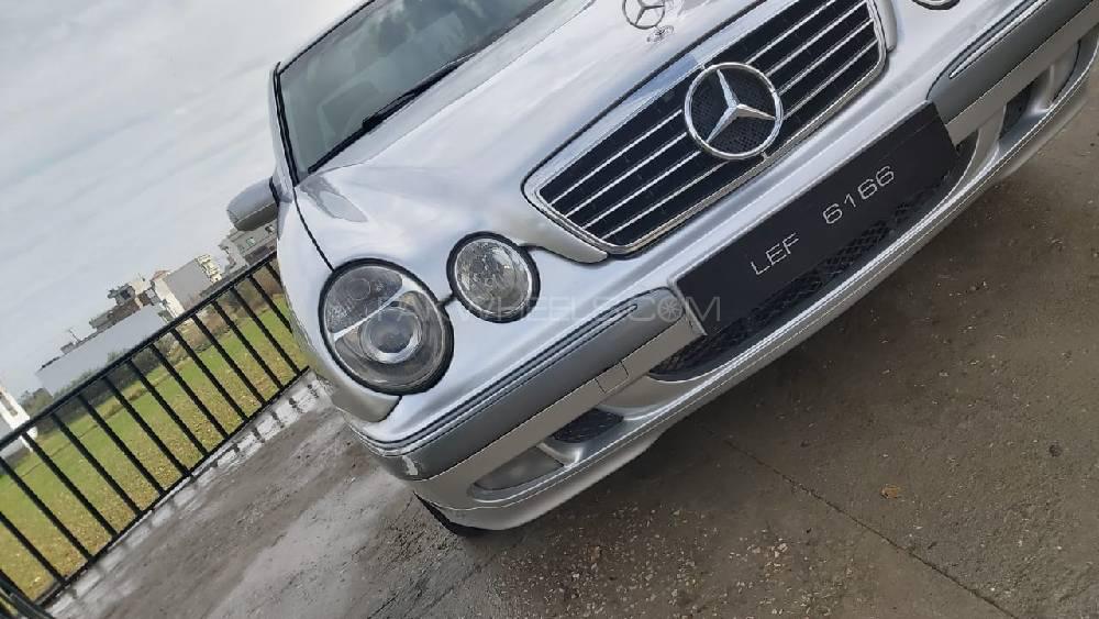 Mercedes Benz E Class 2001 for Sale in Wah cantt Image-1