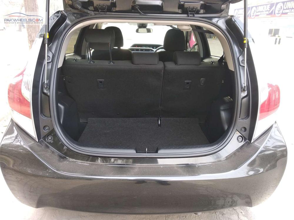 Toyota Aqua 2016 for Sale in Lahore Toyota Aqua 2016 for Sale in Lahore Image-14