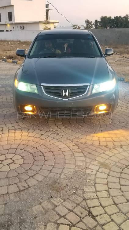 Honda Accord 2004 for Sale in Wah cantt Image-1