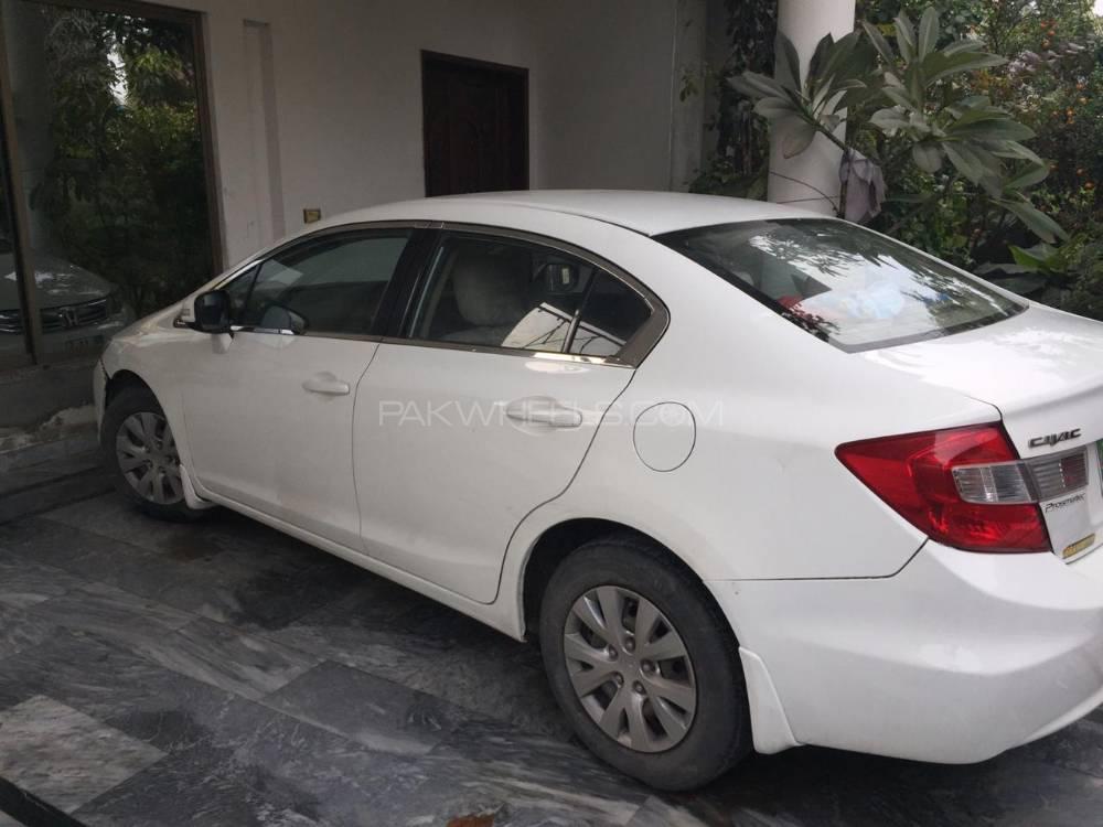 Honda Civic 2014 for Sale in Lahore Honda Civic 2014 for Sale in Lahore Image-15
