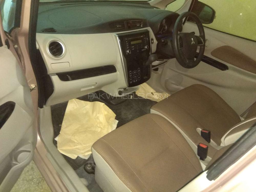 مٹسوبیشی ای کے ویگن 2016 for Sale in کراچی مٹسوبیشی ای کے ویگن 2016 for Sale in کراچی Image-3
