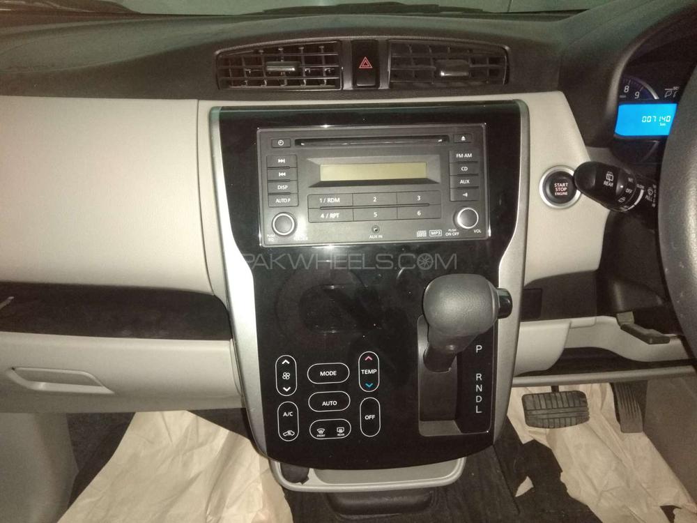 مٹسوبیشی ای کے ویگن 2016 for Sale in کراچی مٹسوبیشی ای کے ویگن 2016 for Sale in کراچی Image-4