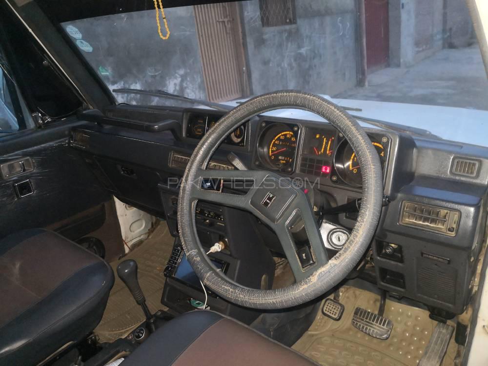 Mitsubishi Pajero 1989 for Sale in Dera ismail khan Mitsubishi Pajero 1989 for Sale in Dera ismail khan Image-9