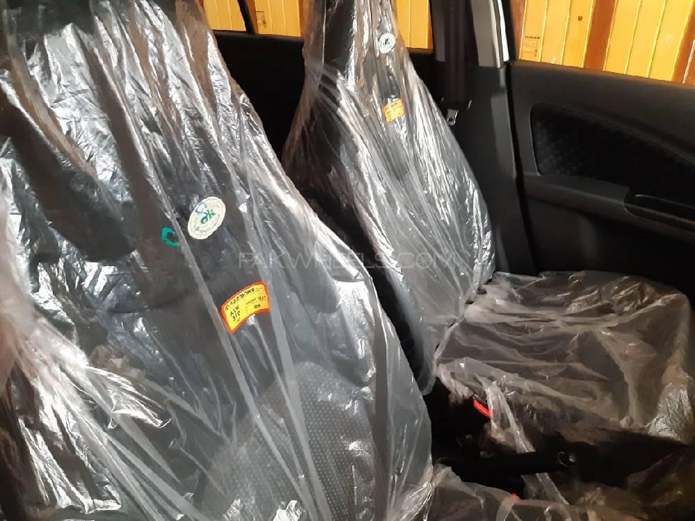 Suzuki Cultus 2019 for Sale in Gujranwala Suzuki Cultus 2019 for Sale in Gujranwala Image-9