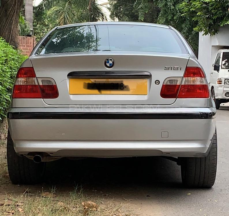 BMW 3 Series 2002 for Sale in Lahore BMW 3 Series 2002 for Sale in Lahore Image-3