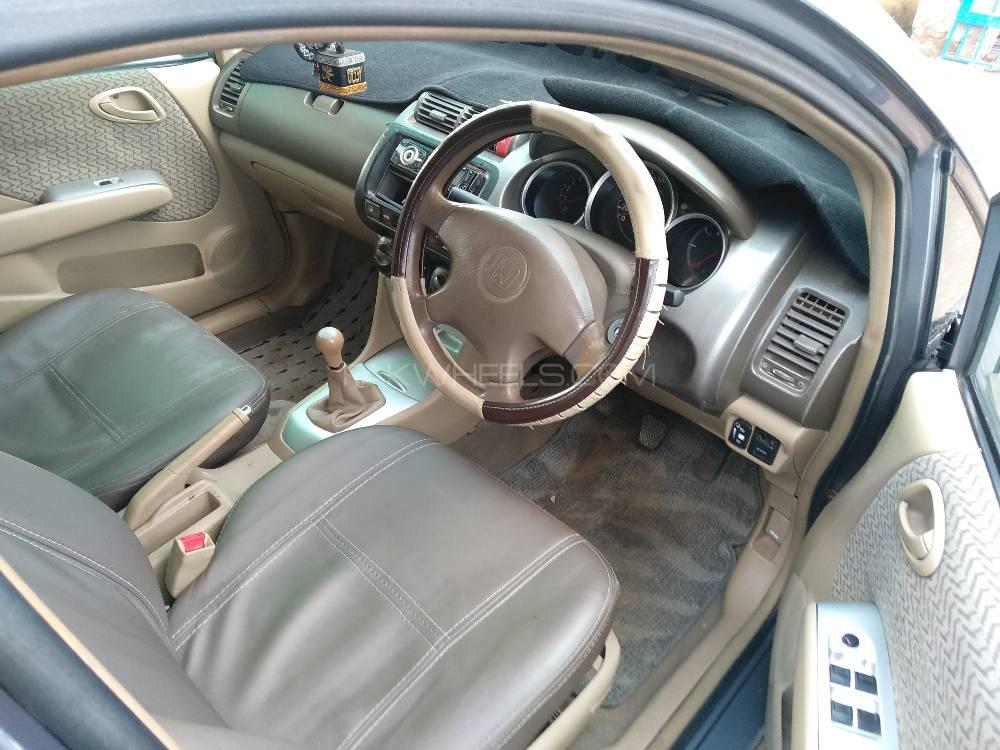 Honda City 2005 for Sale in Bahawalpur Honda City 2005 for Sale in Bahawalpur Image-4