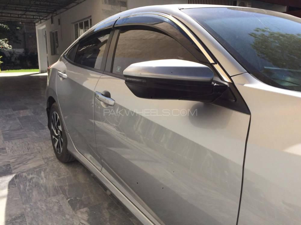 Honda Civic 2017 for Sale in Islamabad Honda Civic 2017 for Sale in Islamabad Image-4