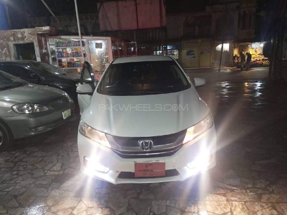Honda Grace Hybrid 2015 for Sale in Peshawar Honda Grace Hybrid 2015 for Sale in Peshawar Image-18