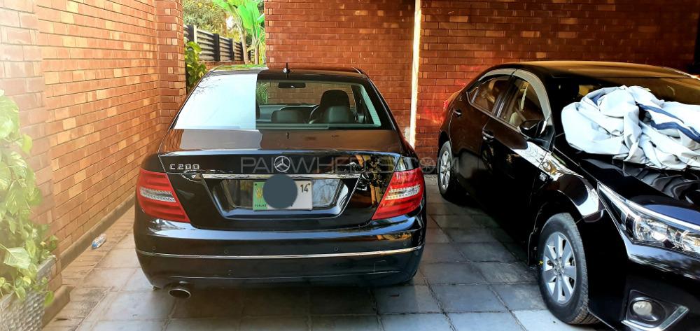 Mercedes Benz C Class 2014 for Sale in Lahore Mercedes Benz C Class 2014 for Sale in Lahore Image-7