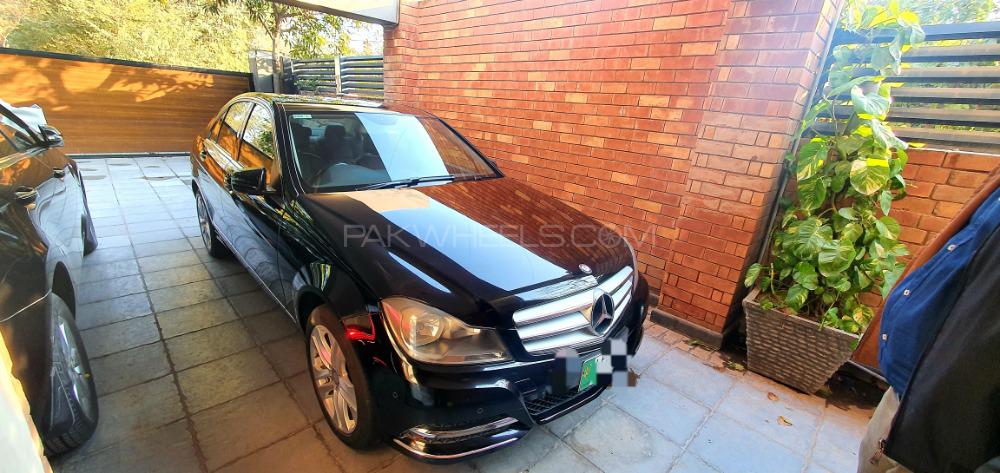 Mercedes Benz C Class 2014 for Sale in Lahore Mercedes Benz C Class 2014 for Sale in Lahore Image-11