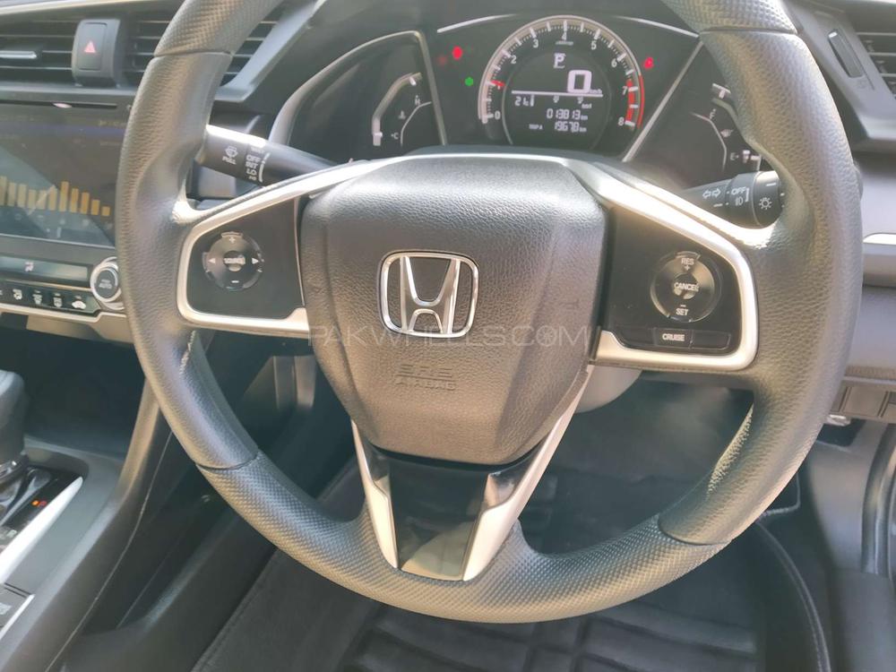 Honda Civic 2018 for Sale in Lahore Honda Civic 2018 for Sale in Lahore Image-9
