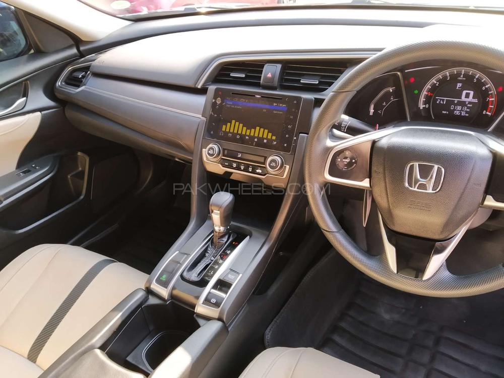 Honda Civic 2018 for Sale in Lahore Honda Civic 2018 for Sale in Lahore Image-10